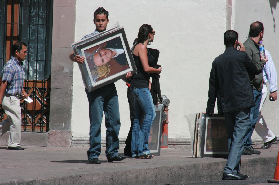 Tan caras las fotos OFICIALES...