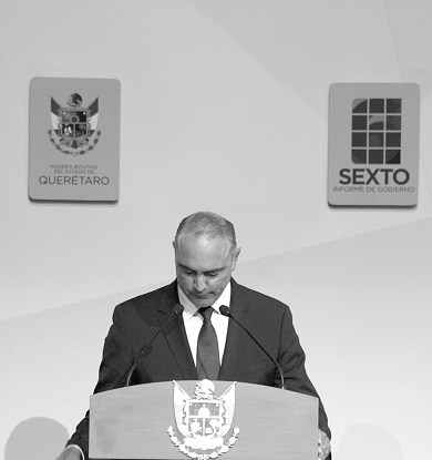 Calzada en su último informe. (Fotografía de Gabriela Lorena Roldán)