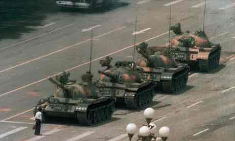 ap-tank-man-tiananmen-squ-008